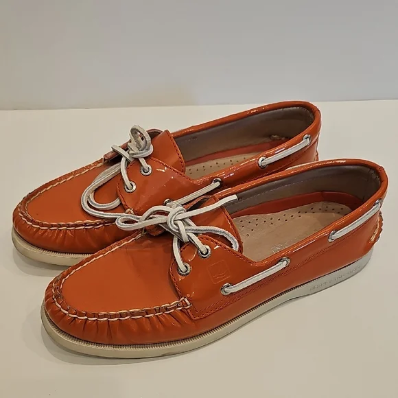 Sperry Orange Coral Patent Leather Top Sider Loafers with White Laces Size 7 1/2 - Picture 4 of 9